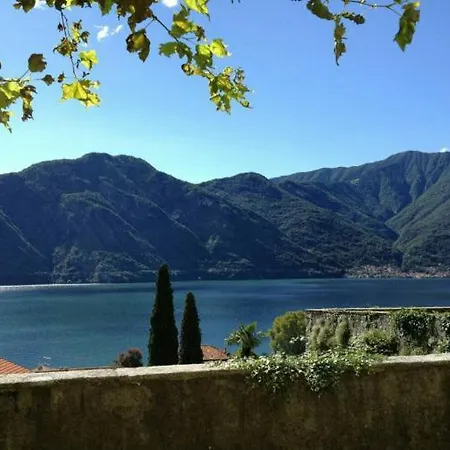 Tatil Evi Sleeps 7 Mezzegra