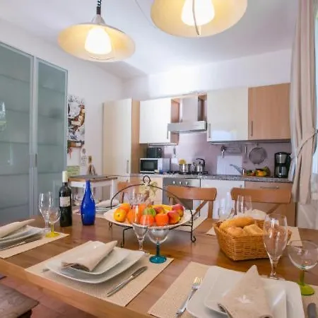Sleeps 7 Casa de Férias